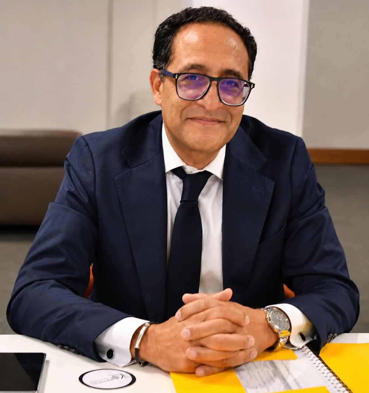Monsieur Fayçal OUZGANE